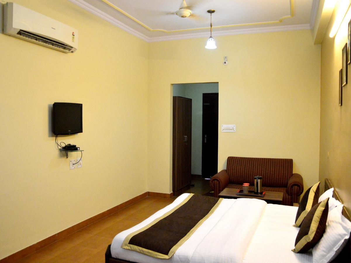 Oyo 6012 Hotel Rockwell جايبور المظهر الخارجي الصورة